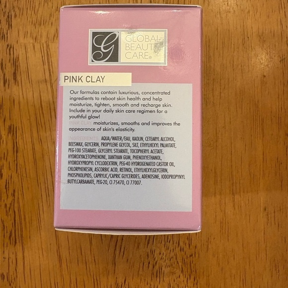 Pink Clay Face Mask with Applicator - Picture 2 of 3